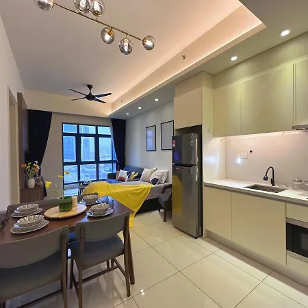 Tribeca Suites Kl Pavilion @ Bukit Bintang With Sky Infinity Pool Kuala Lumpur Bagian luar foto
